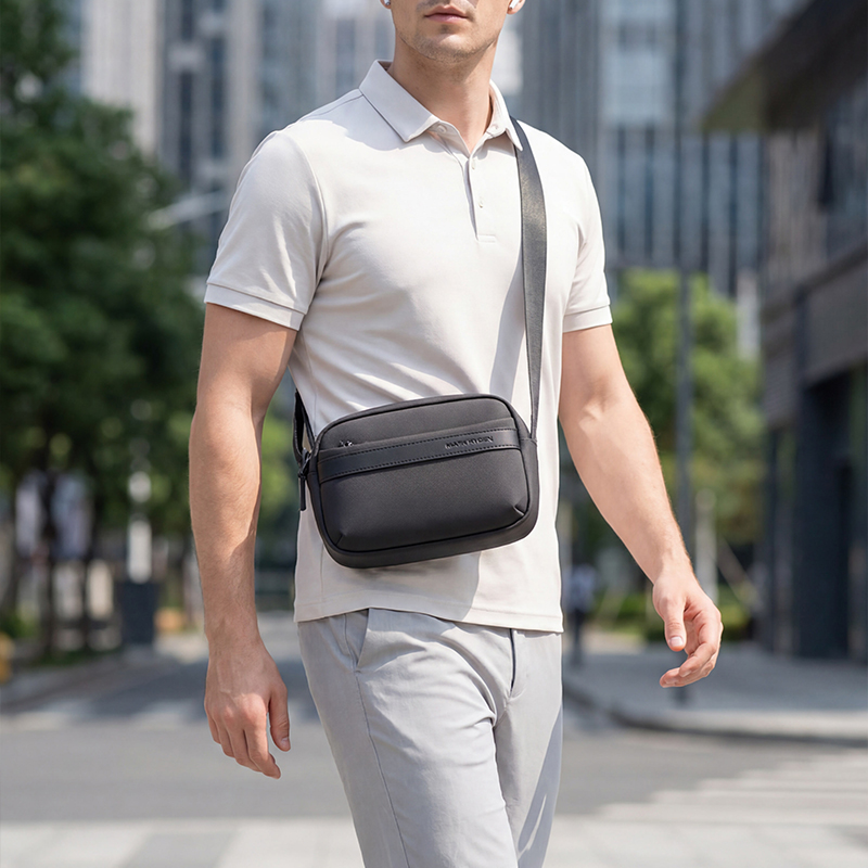 Mark Ryden Casual Shoulder Bag - Cycling Backpack avaliação e preço